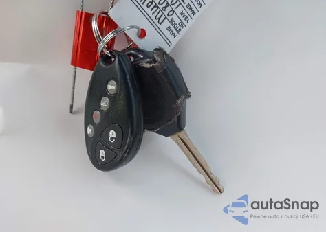 2010 Toyota Camry Le from USA, damaged, VIN 4T1BF3EK3AU551502